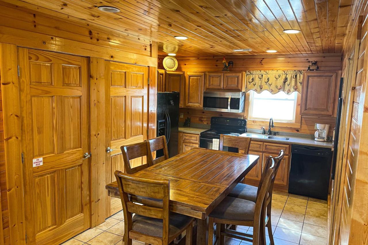Black Bear Hideaway Cabin Gatlinburg Zewnętrze zdjęcie